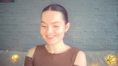 Snapshot of queenofmodels chatting on 04-02-26, 03:09 QueenOfModels online show from 04-02-26, 03:09