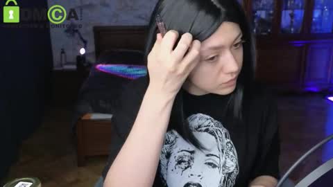     follow my new insta  online show from 12-18-25, 09:37