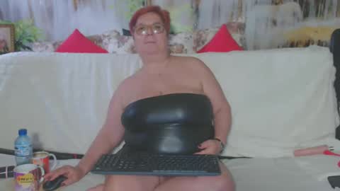 QueenPammy online show from 01-25-25, 01:19