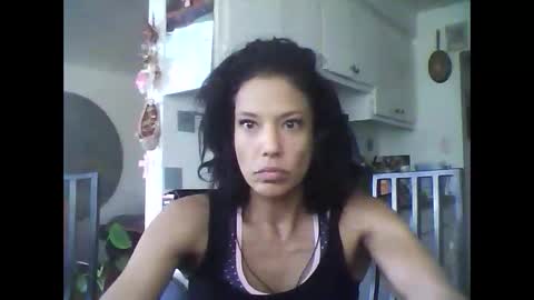 Snapshot of queenpassion888 chatting on 06-08-26, 01:28 QueenPassion888 online show from 06-08-26, 01:28