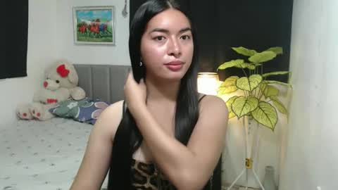 QueenPinay69 online show from 10-07-25, 04:37