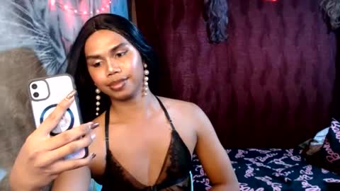 Snapshot of queenpinayebony_xx chatting on 06-22-26, 12:57 queenpinayebony_xx online show from 06-22-26, 12:57