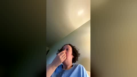 queenreese262370 online show from 05-05-26, 09:56