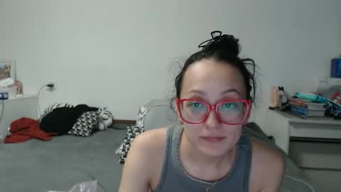 queensofiaqueen online show from 04-11-26, 12:31