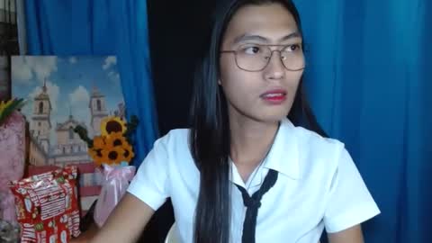 Snapshot of queensteffi chatting on 12-22-24, 06:15 queensteffi online show from 12-22-24, 06:15