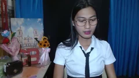 Snapshot of queensteffi chatting on 01-04-25, 12:05 queensteffi online show from 01-04-25, 12:05