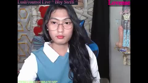 Snapshot of queensteffi chatting on 05-17-26, 06:04 queensteffi online show from 05-17-26, 06:04