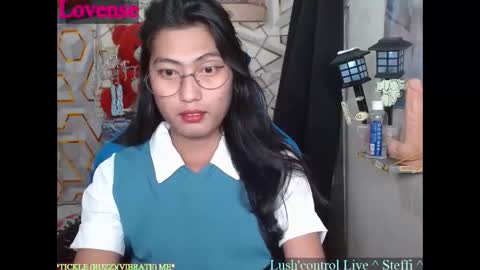 Snapshot of queensteffi chatting on 06-05-26, 06:35 queensteffi online show from 06-05-26, 06:35
