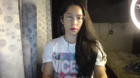 Paola online show from 01-18-25, 04:26