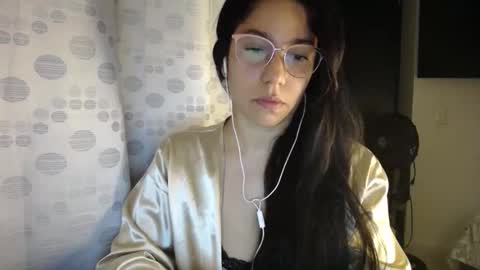 Snapshot of queenvictoria2023 chatting on 05-07-26, 03:23 Paola online show from 05-07-26, 03:23