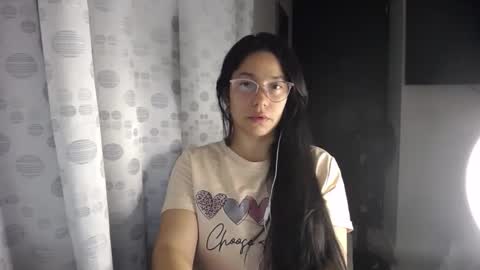 Snapshot of queenvictoria2023 chatting on 05-11-26, 02:06 Paola online show from 05-11-26, 02:06