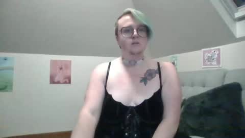 queerlyjaz online show from 11-23-25, 12:54