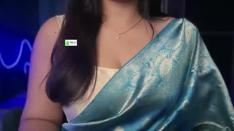Snapshot of quest_queen chatting on 05-06-26, 12:30 zaara online show from 05-06-26, 12:30