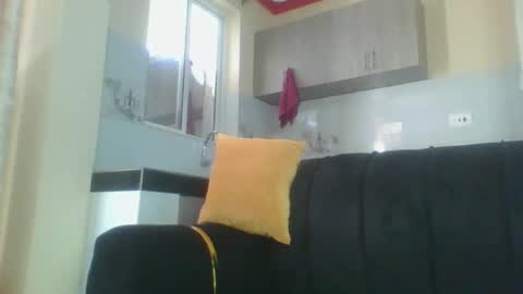 Snapshot of quinn_ce_ chatting on 11-13-25, 07:51 quinn_ce_ online show from 11-13-25, 07:51