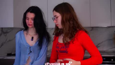 Alice online show from 12-18-25, 01:33