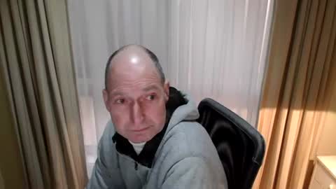 Snapshot of qytrw chatting on 07-05-26, 06:31 qytrw online show from 07-05-26, 06:31