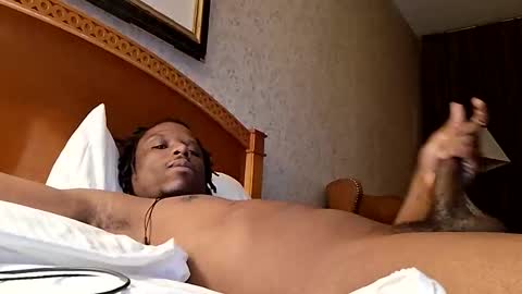 r0mm1354 online show from 04-10-26, 06:51