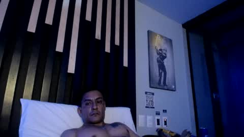 Snapshot of r6w chatting on 07-21-26, 06:05 r6w online show from 07-21-26, 06:05