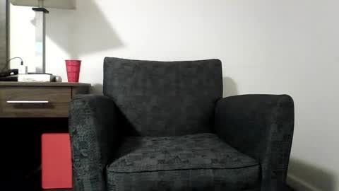 r_monkey583 online show from 11-17-25, 03:18