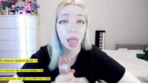 - online show from 03-26-26, 02:17