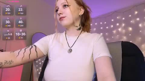 Rebecca  Becc online show from 06-13-26, 05:11