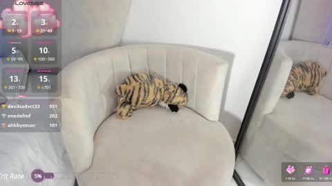 natalia  -  online show from 03-08-25, 06:21