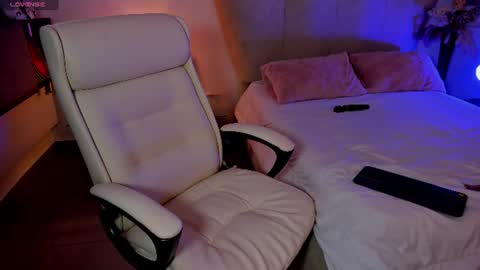 Snapshot of rachaeldeckard chatting on 07-26-26, 01:36 natalia - online show from 07-26-26, 01:36