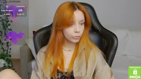 Snapshot of rachel__lips chatting on 06-17-26, 08:50 rachel__lips online show from 06-17-26, 08:50