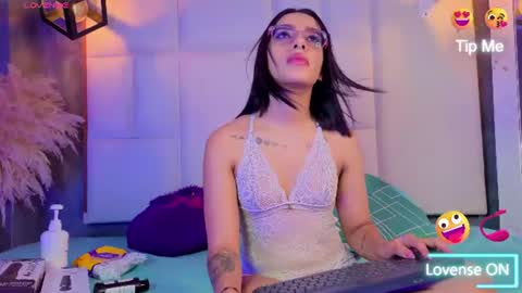 Rachel Donnelly online show from 06-22-26, 12:24