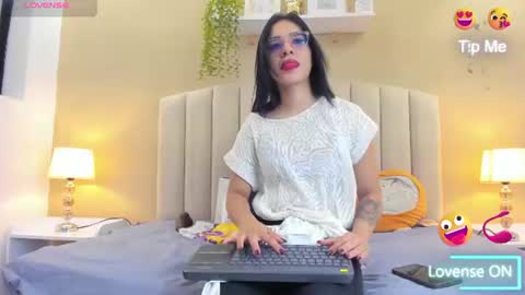 Rachel Donnelly online show from 07-28-26, 02:18