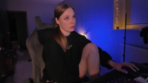 Snapshot of rachel_passion chatting on 12-10-24, 12:39 Diana online show from 12-10-24, 12:39