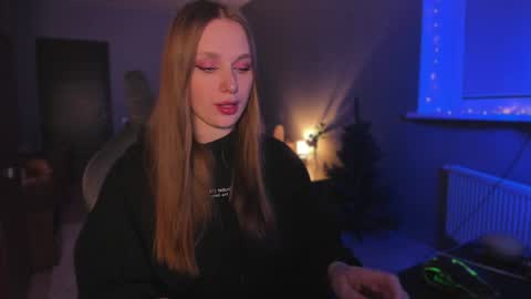 Snapshot of rachel_passion chatting on 12-15-24, 06:59 Diana online show from 12-15-24, 06:59