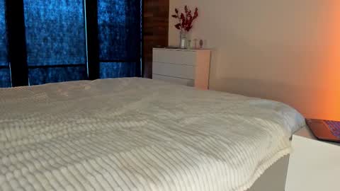 Sherryl online show from 02-09-26, 09:02