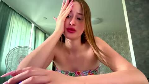 Snapshot of rachelhernando chatting on 07-02-26, 02:11 Elena online show from 07-02-26, 02:11