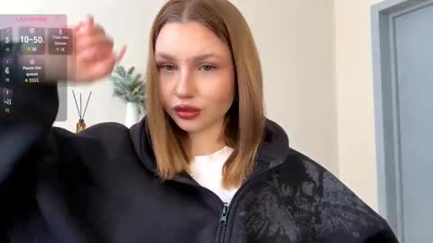 Alex online show from 03-06-26, 06:43