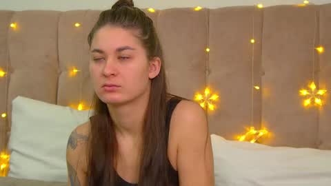 RachellSimpson online show from 12-22-24, 06:48