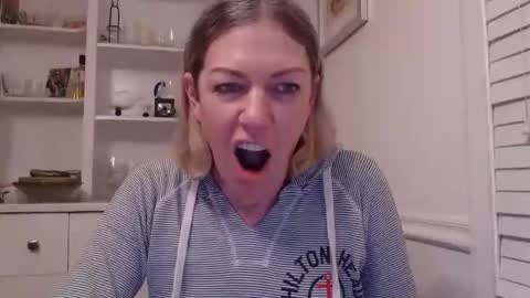 Racy Tracy online show from 01-16-26, 01:59