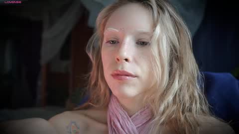 Snapshot of radiant_ada chatting on 05-26-26, 10:55 ada online show from 05-26-26, 10:55