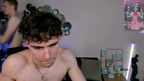 Snapshot of rafael_bien chatting on 05-16-26, 10:36 rafael online show from 05-16-26, 10:36