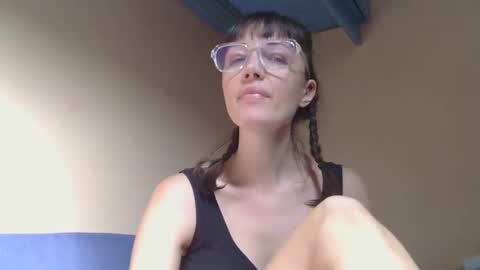 Rafaella online show from 04-23-26, 01:46
