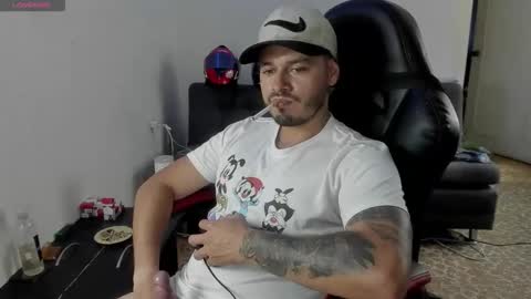 ragnar_lothbrok77 online show from 10-24-25, 07:43