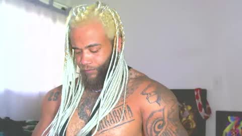 Snapshot of ragnarrock25 chatting on 06-28-26, 02:45 ragnar online show from 06-28-26, 02:45