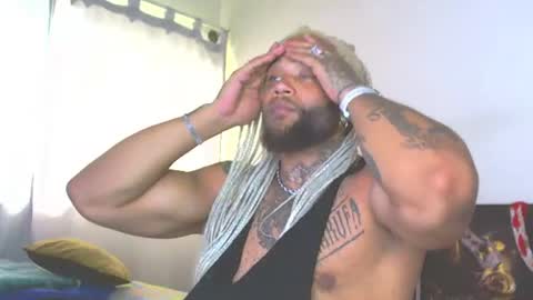 Snapshot of ragnarrock25 chatting on 06-29-26, 03:34 ragnar online show from 06-29-26, 03:34