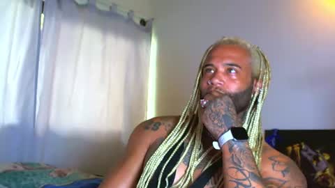 Snapshot of ragnarrock25 chatting on 07-04-26, 12:33 ragnar online show from 07-04-26, 12:33