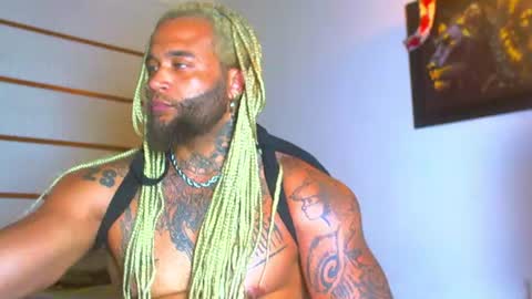 Snapshot of ragnarrock25 chatting on 07-14-26, 02:05 ragnar online show from 07-14-26, 02:05