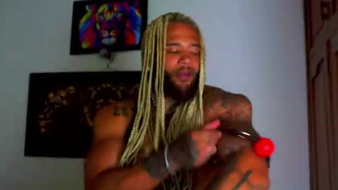 Snapshot of ragnarrock25 chatting on 07-28-26, 01:45 ragnar online show from 07-28-26, 01:45