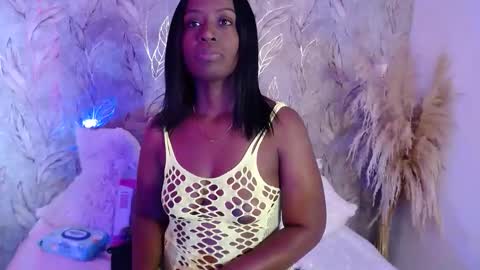 raichellcooper1 online show from 01-14-26, 06:46