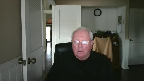 raiderman215 online show from 02-04-25, 08:49