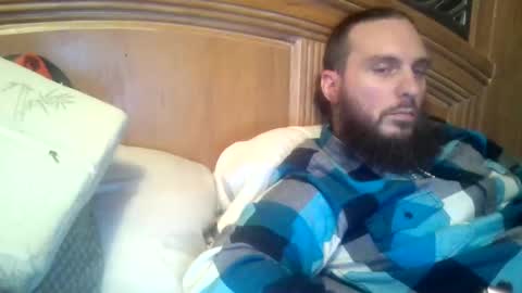 Snapshot of raidersman757 chatting on 12-14-24, 02:34 hitman online show from 12-14-24, 02:34