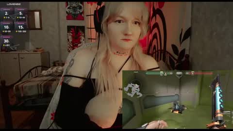 Kate online show from 02-12-25, 09:43